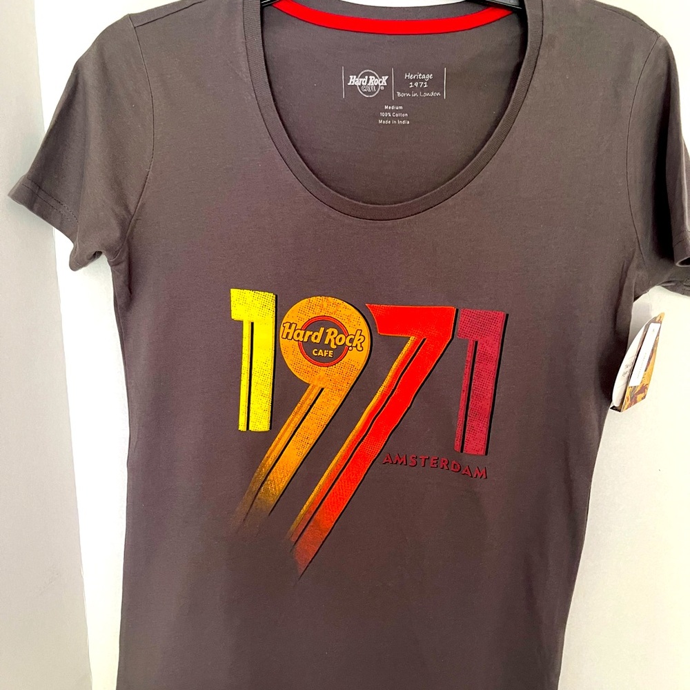 Women’s Hard Rock Heritage Tee. Y2K 1971 Amsterdam. NWT